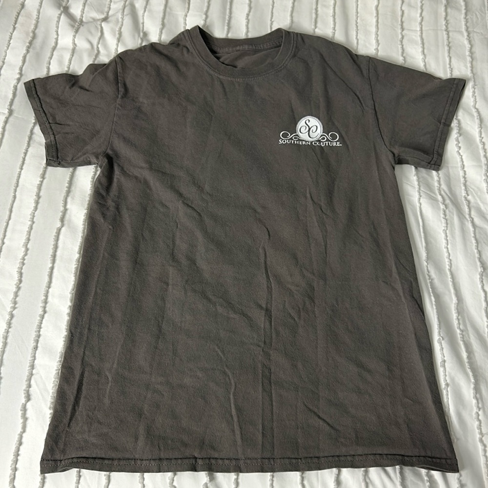 Southern couture t-shirt. Size small.